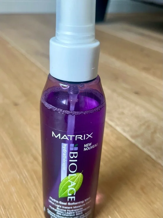 Matrix Biolage Hydra-Seal Softening Spray, 4.2 Fl Oz - Picture 2 of 5